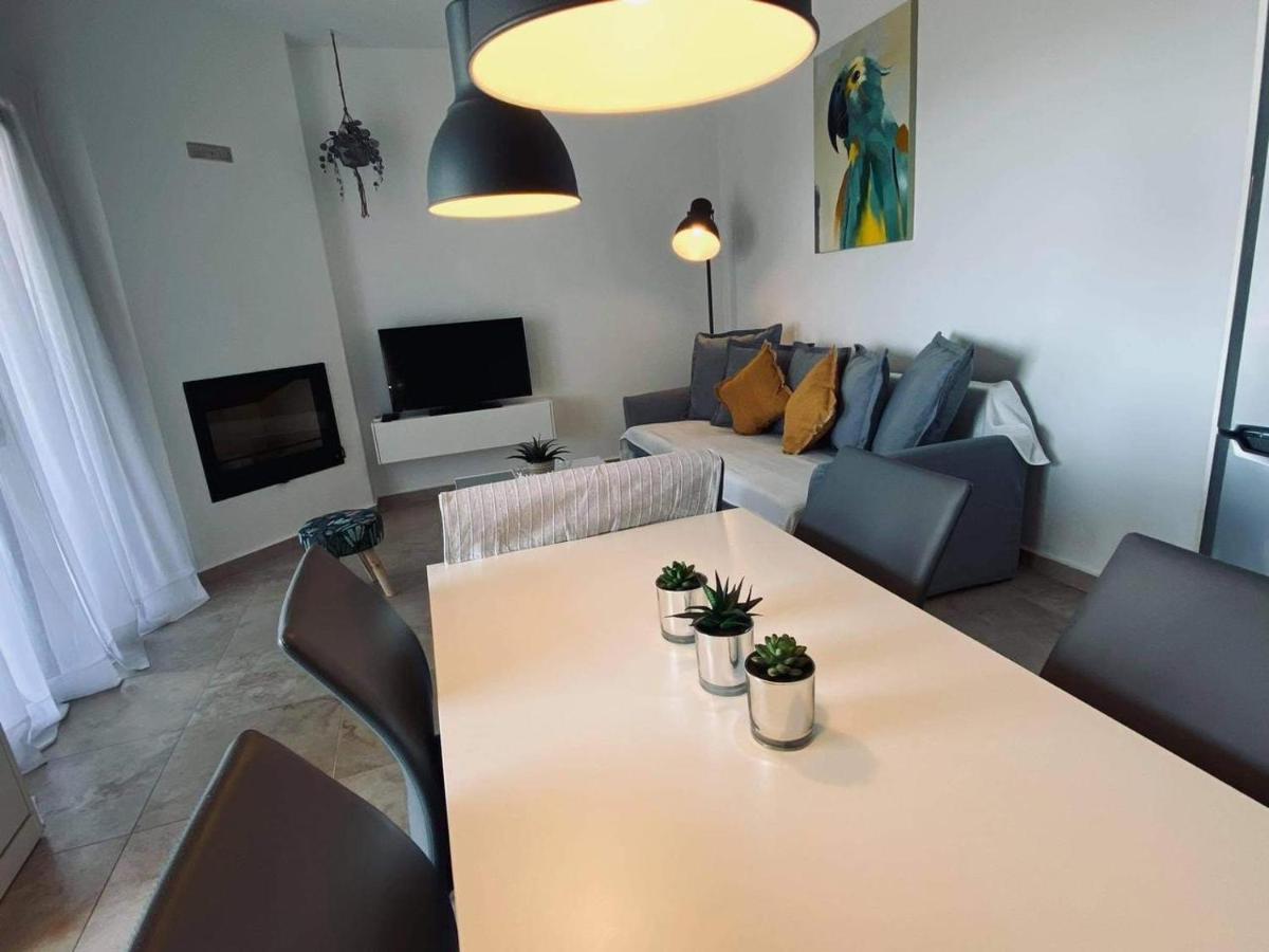 Arbutus - Relaxing Apartment With Fantastic Views Georgioupoli Esterno foto