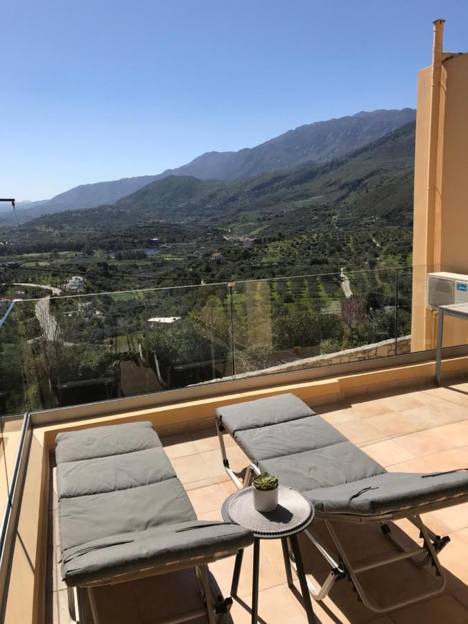 Arbutus - Relaxing Apartment With Fantastic Views Georgioupoli Esterno foto