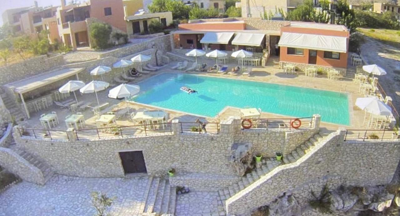 Arbutus - Relaxing Apartment With Fantastic Views Georgioupoli Esterno foto
