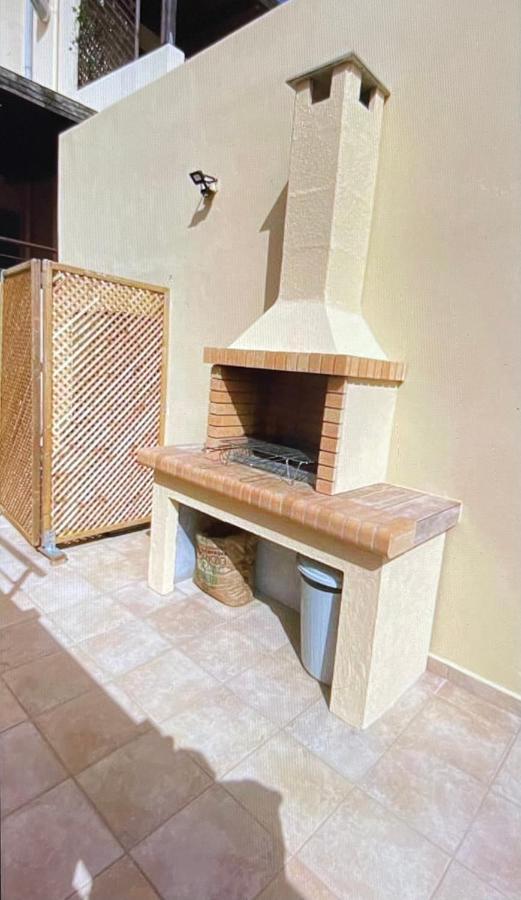 Arbutus - Relaxing Apartment With Fantastic Views Georgioupoli Esterno foto